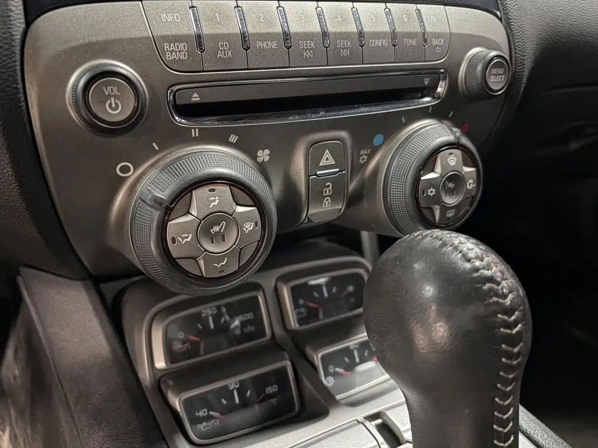 Chevrolet Camaro 2011 2011 3.6L Legend Performance Edition