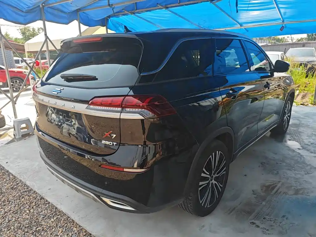 Changan Oshan X7 2021 2021 1.5T Automatic Premium