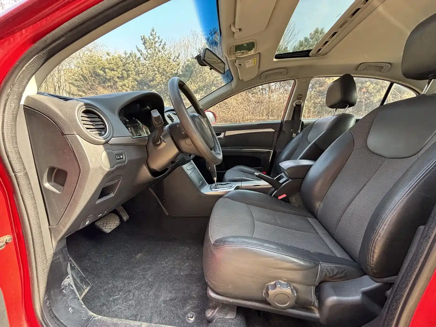 Roewe 350 2014 2013 350C 1.5L Automatic Joy Edition