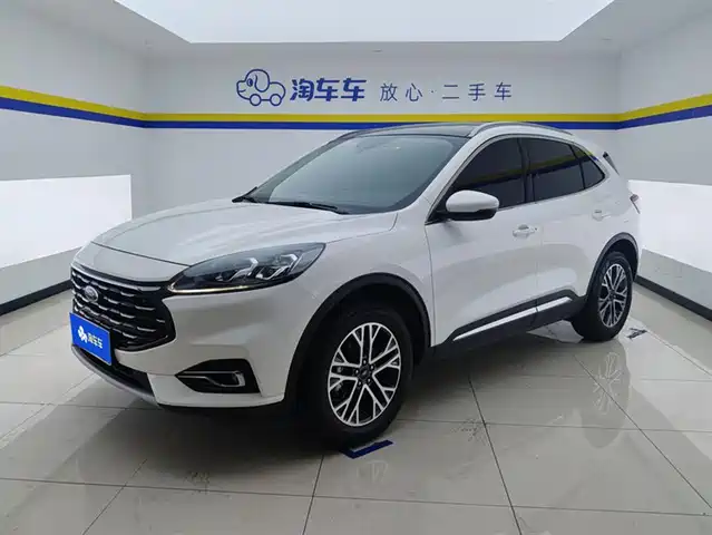 Ford Escape 2020 EcoBoost 245 2WD Premium Edition — фото 1