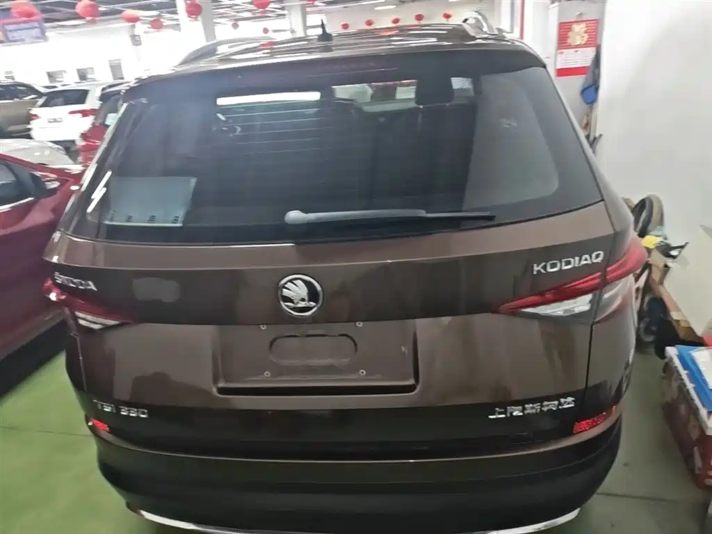 Škoda Kodiaq 2017 TSI330 7-seater 2WD Luxury Tech Edition фото 6