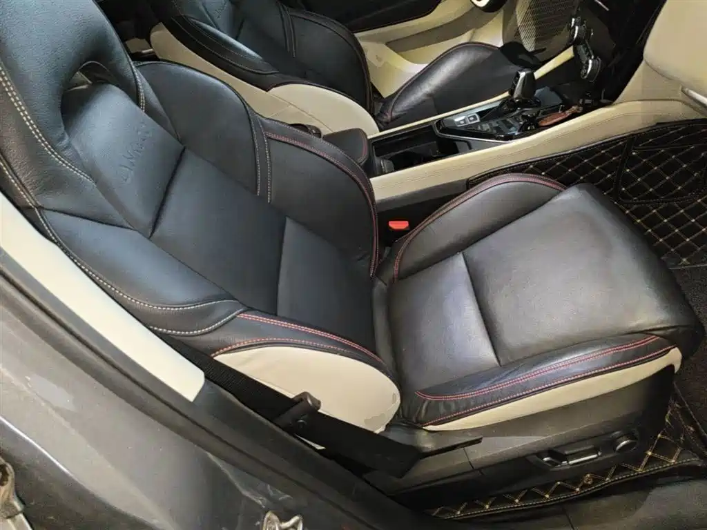 Lynk & Co 02 2018 Model 1.5T DCT 2WD Yao Pro Edition China V фото 25