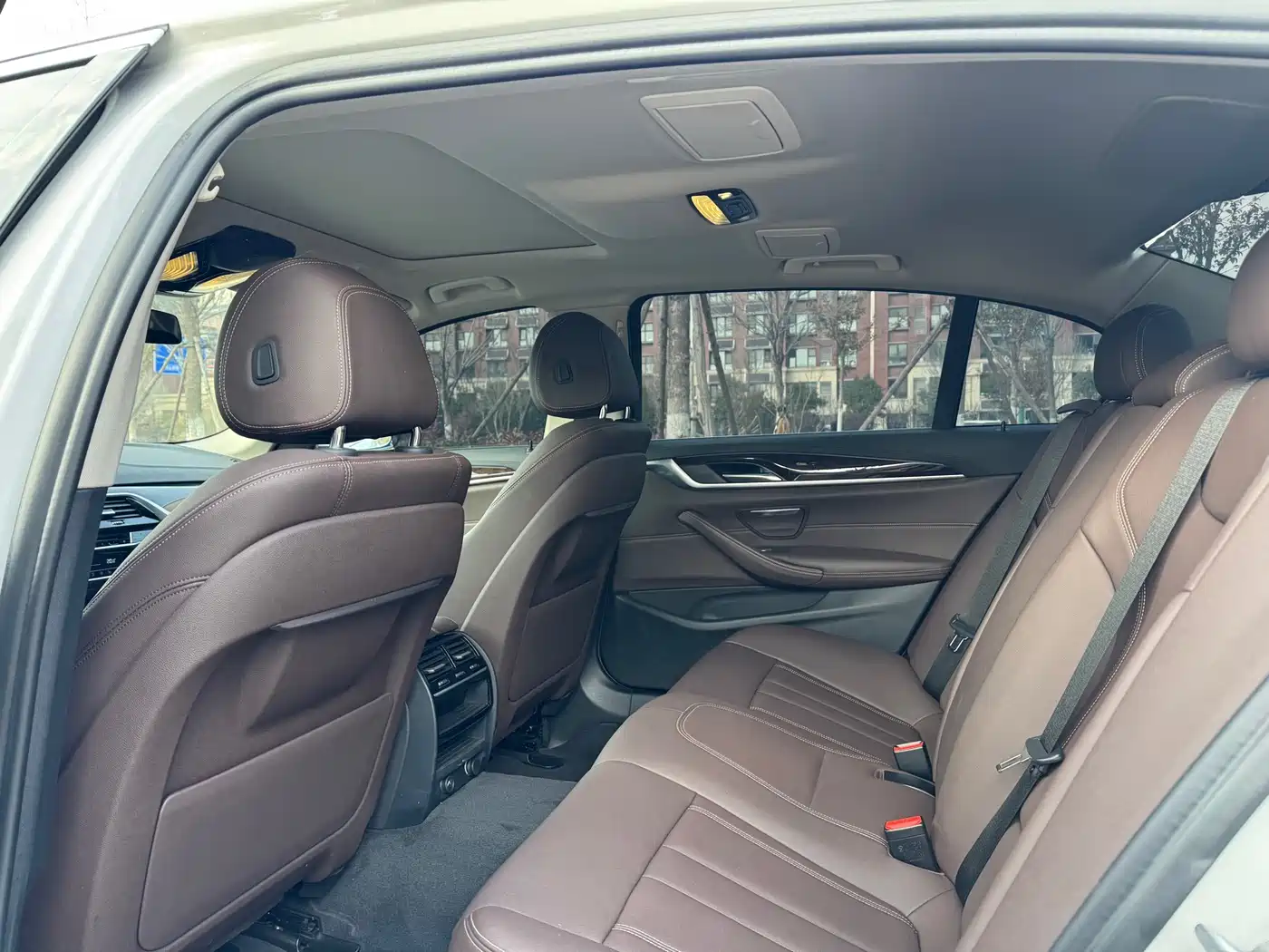 BMW 5 Series 2019 525Li Luxury Package фото 5