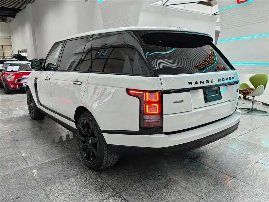 Фото 4 - Land Rover Range Rover
