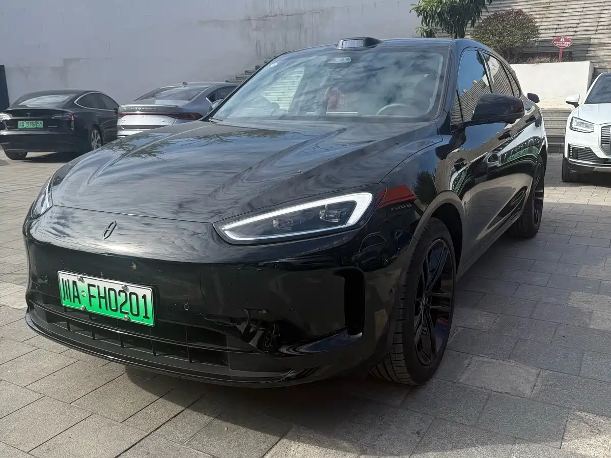 AITO Wenjie AITO M5 2025 Extended Range Ultra RWD
