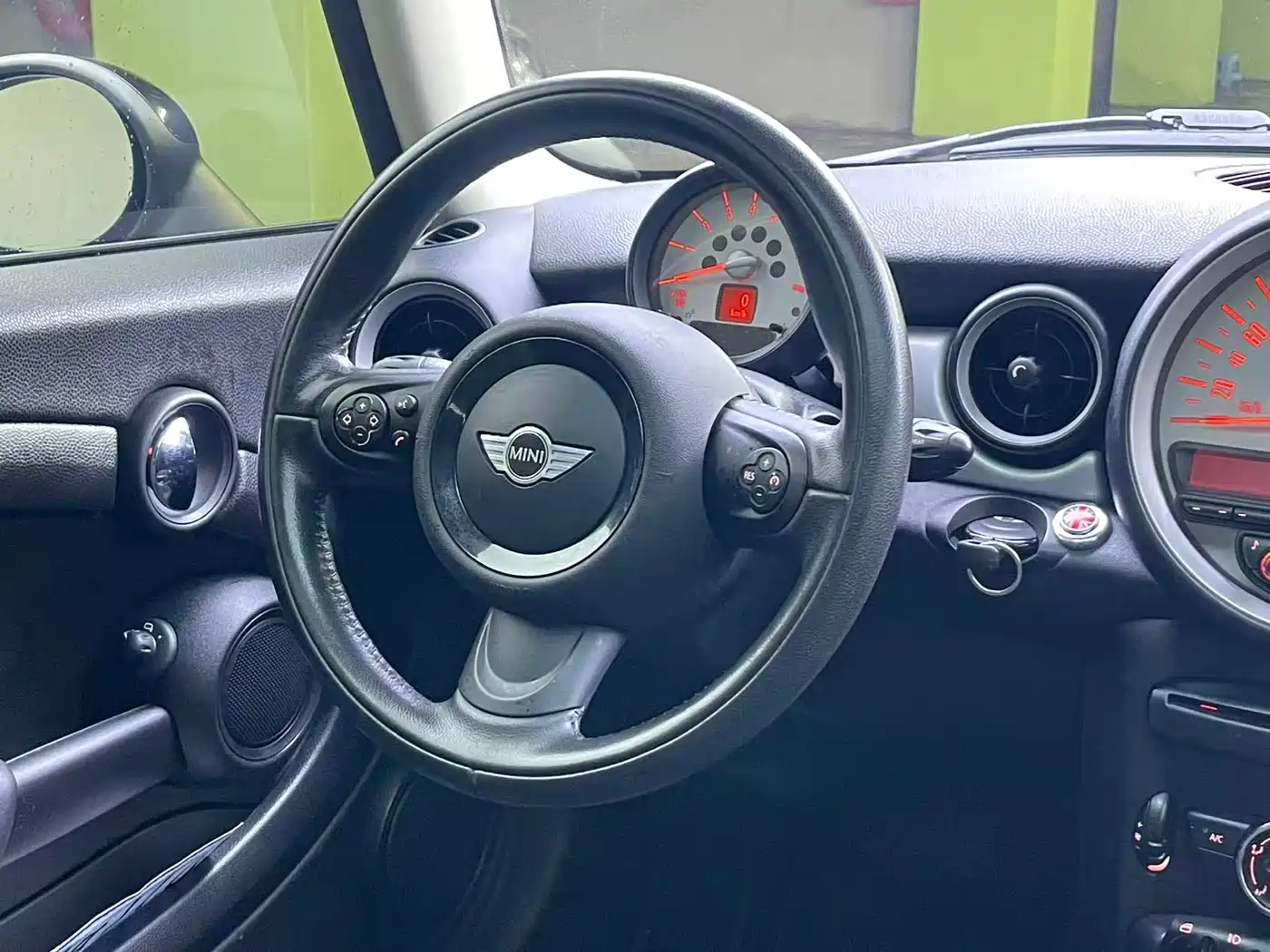 MINI MINI 2013 2012 1.6L COOPER Baker Street