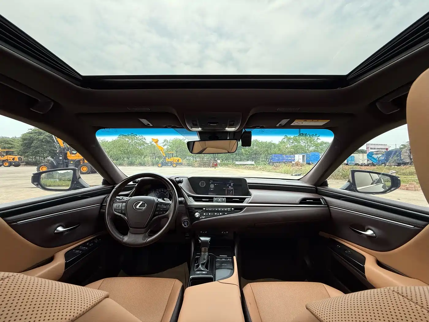 Lexus ES 2020 300h Ultimate Edition фото 5