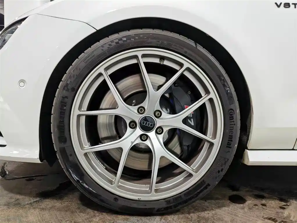 Audi S7 2016 4.0 TFSI quattro фото 15