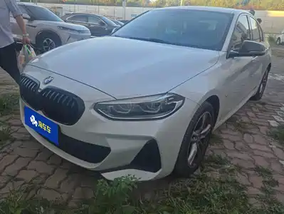 BMW 1