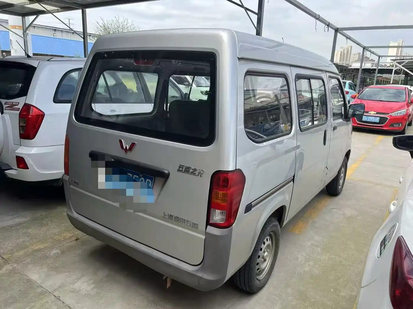 Wuling Motors Wuling Zhiguang 2017 2015 1.2L Utility LSI