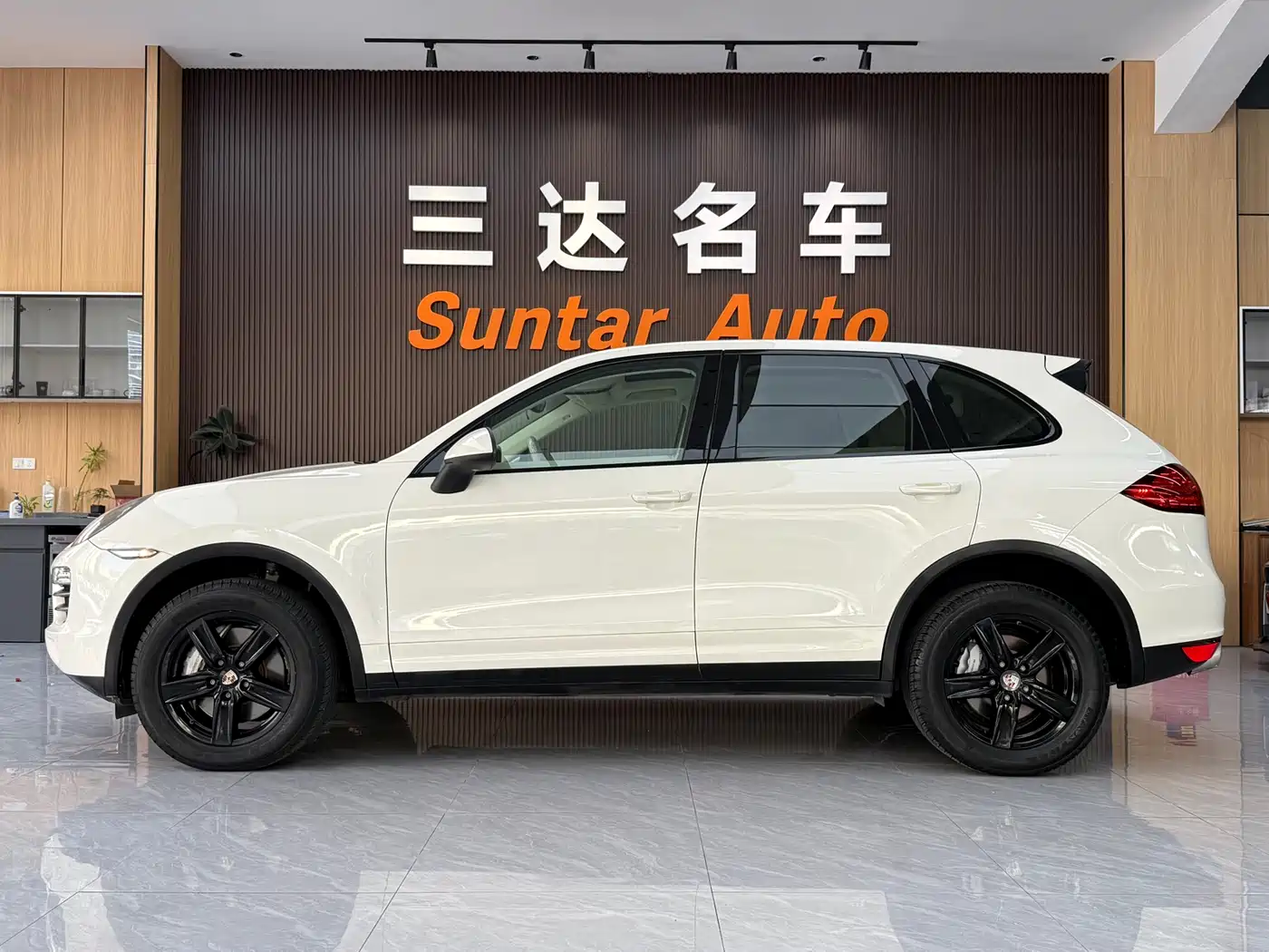 Porsche Cayenne 2011 Cayenne S Hybrid 3.0T фото 7