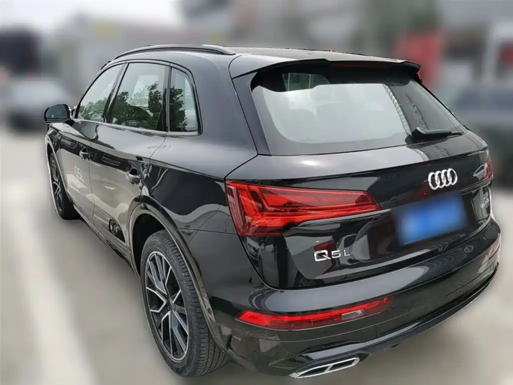 Audi Q5L 2024 Model 45 TFSI Luxury Dynamic фото 9