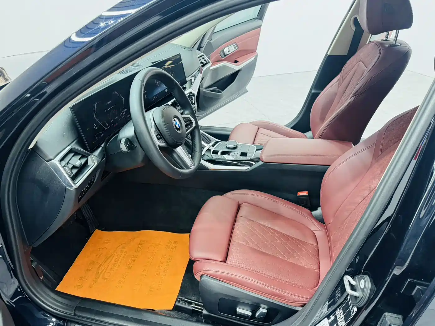 BMW 3 Series 2023 320Li M Sport Package фото 6