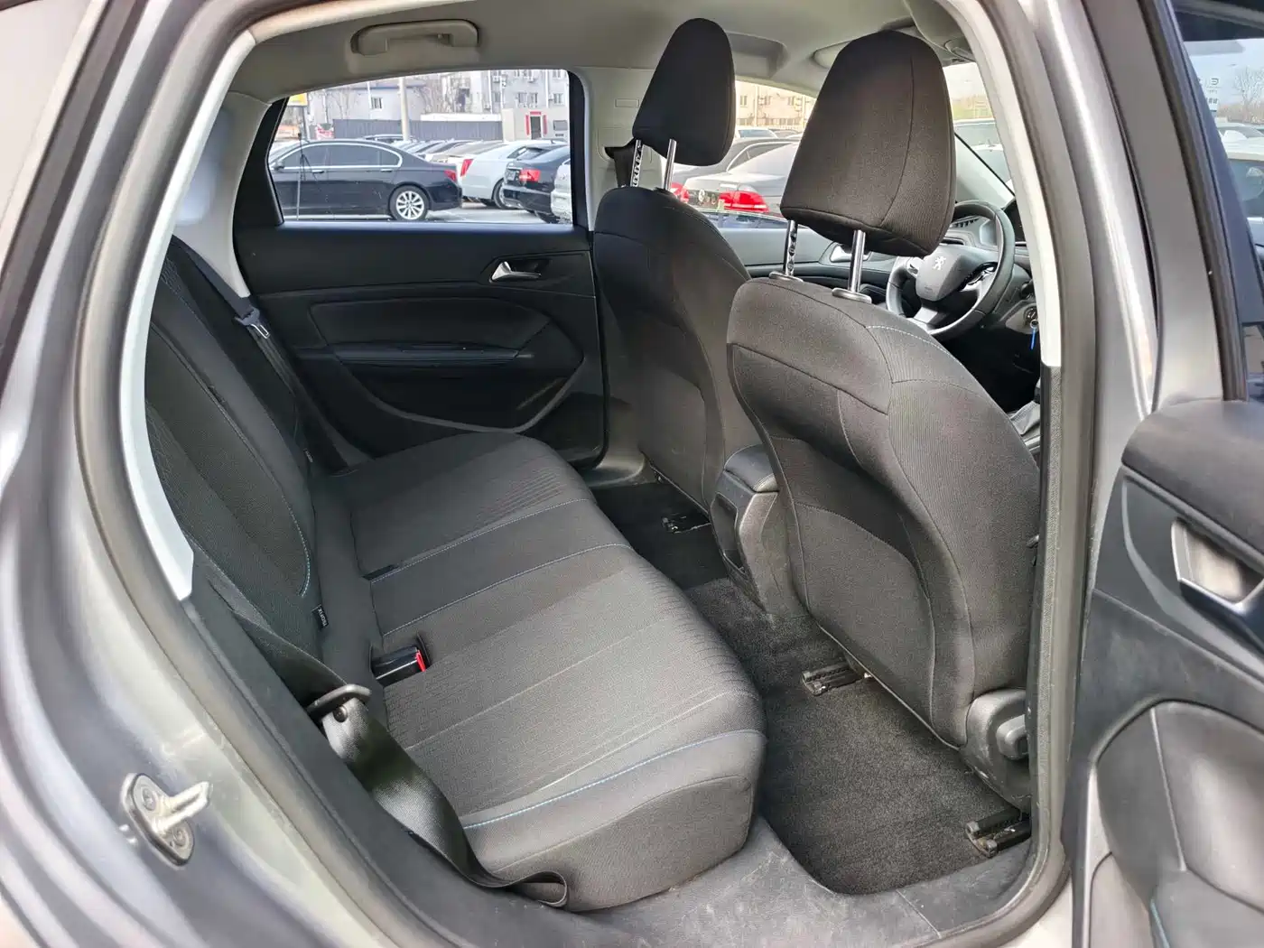 Peugeot 308 2016 1.6L Automatic Fashion фото 11