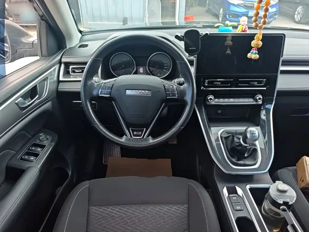 Haval M6 2024 2023 PLUS 1.5T Manual Elite Smart Connect