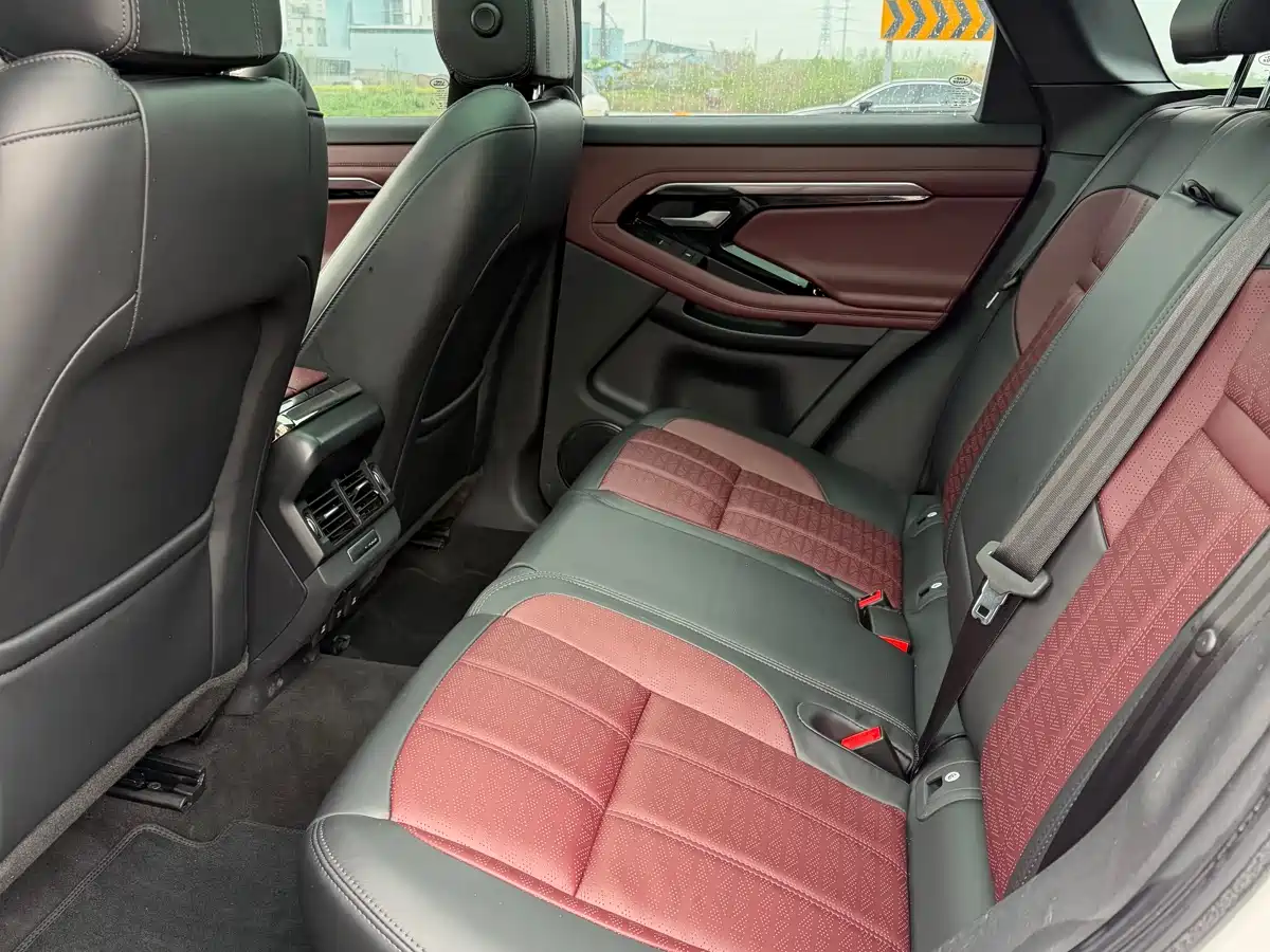 Land Rover Range Rover Evoque 2020 Model 249PS R-DYNAMIC S Gloss Black Sport Tech Edition фото 15