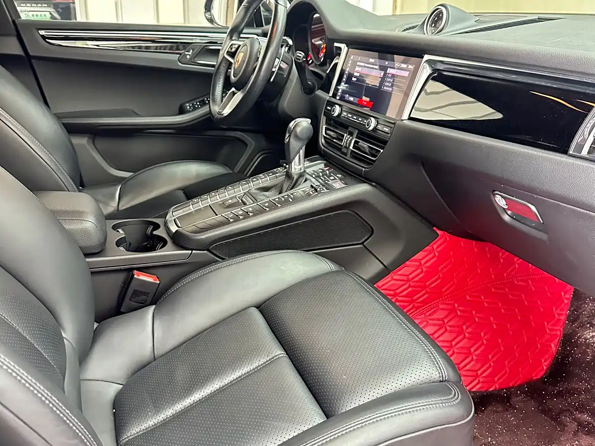 Porsche Macan 2020 Macan S 3.0T фото 17