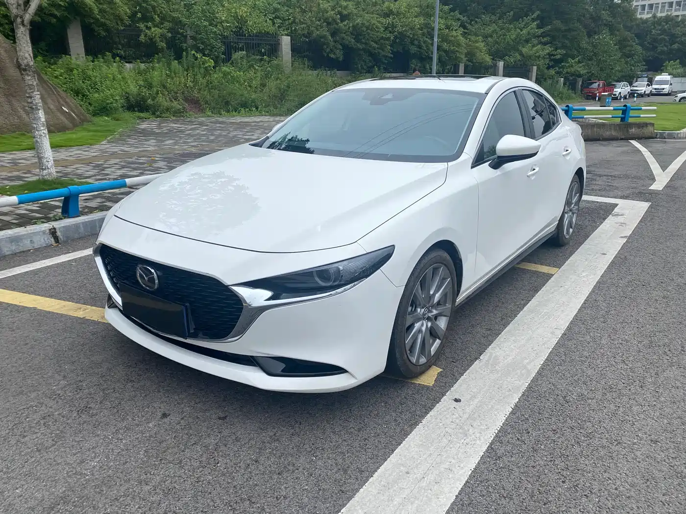 Mazda 3 Axela 2022 2.0L Automatic Premium Edition