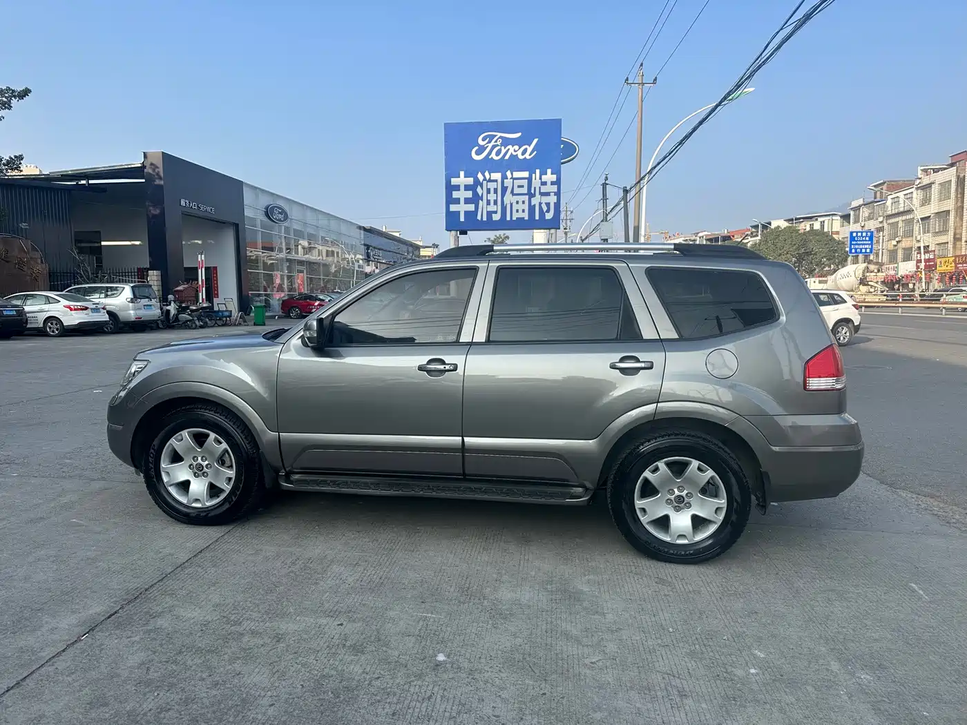 Kia Borego 2010 2008 3.8L Luxury Edition China IV