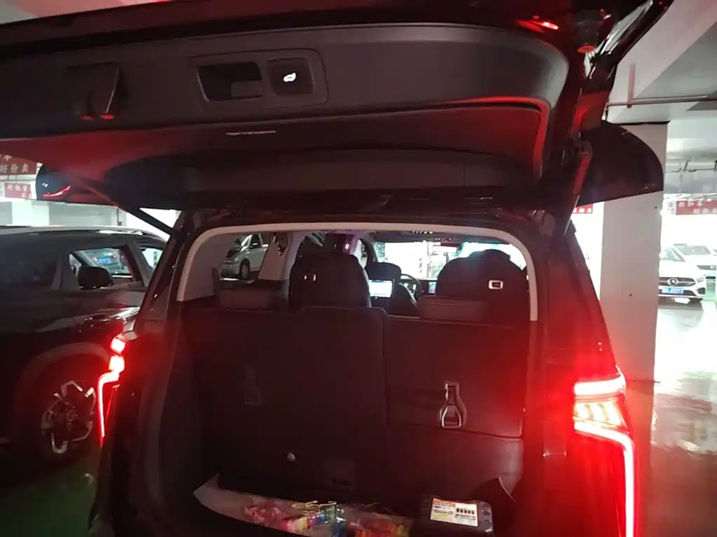 SAIC Maxus Maxus G90 2022 2022 2.0T Interstellar 7-seater