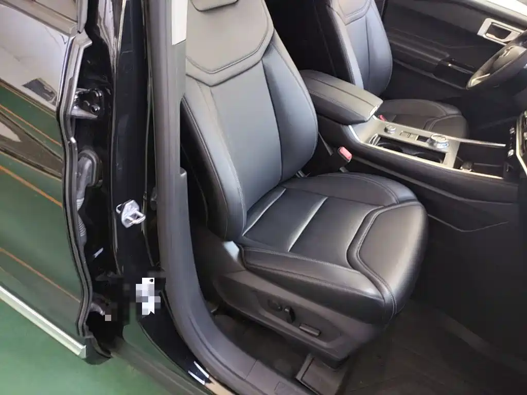 Ford Explorer 2025 2025 2.3T EcoBoost 4WD Cross Country Edition 5-seater