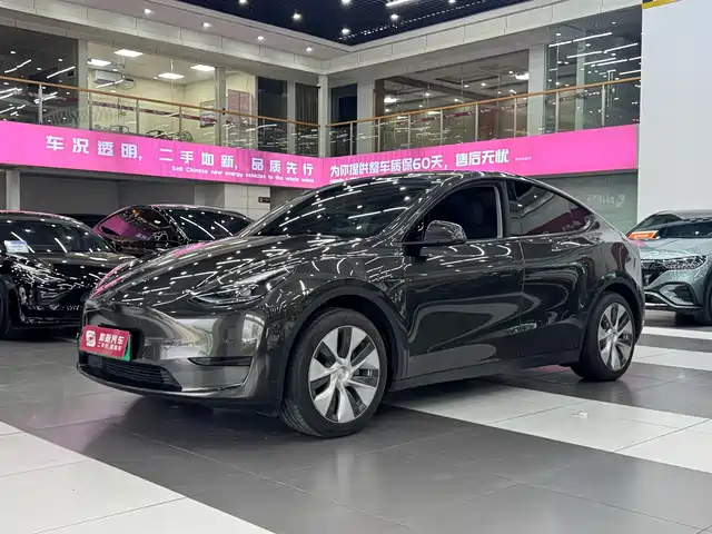 Tesla Model Y 2022 Facelift Rear-Wheel Drive Version — фото 1