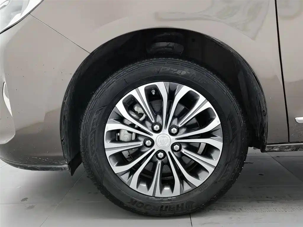 Buick GL8 2022 Land Business Class 652T Luxury фото 17