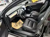 Фото 6 - Tesla Model 3