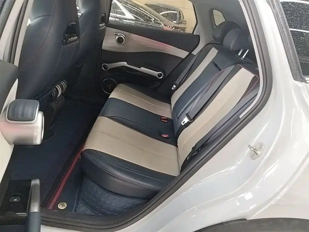 BYD Yuan PLUS 2022 430KM Premium фото 17