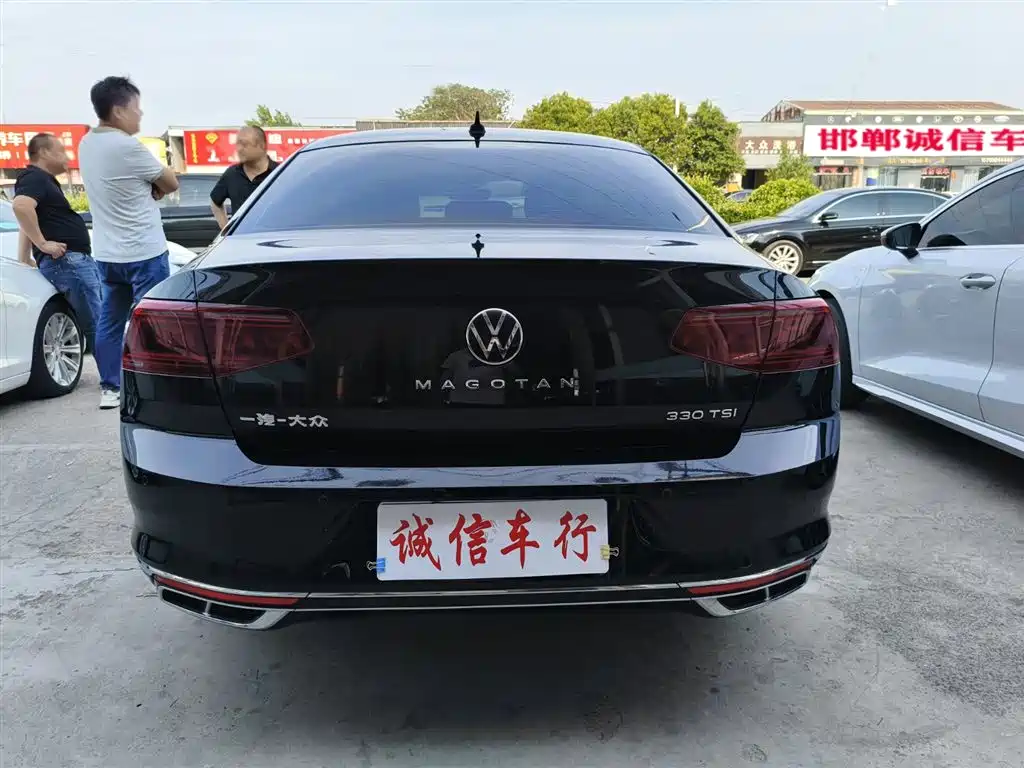Volkswagen Magotan 2023 Model 2 Million Commemorative Edition 330TSI DSG Luxury фото 5