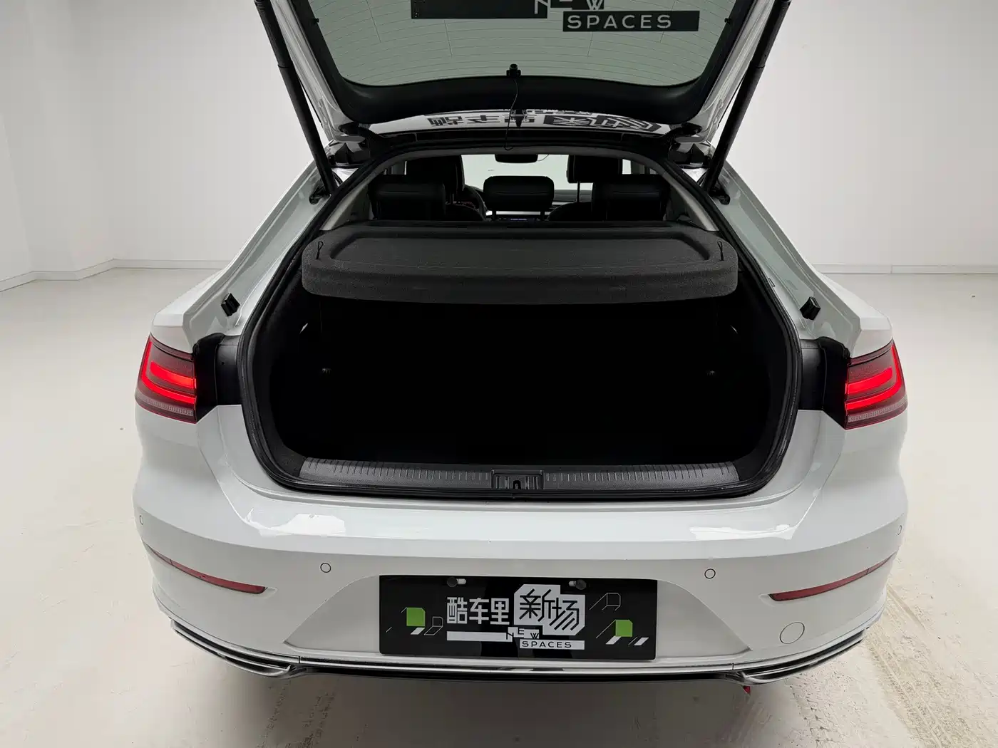 Volkswagen FAW-Volkswagen CC 2021 380TSI Eye-catching Edition фото 11