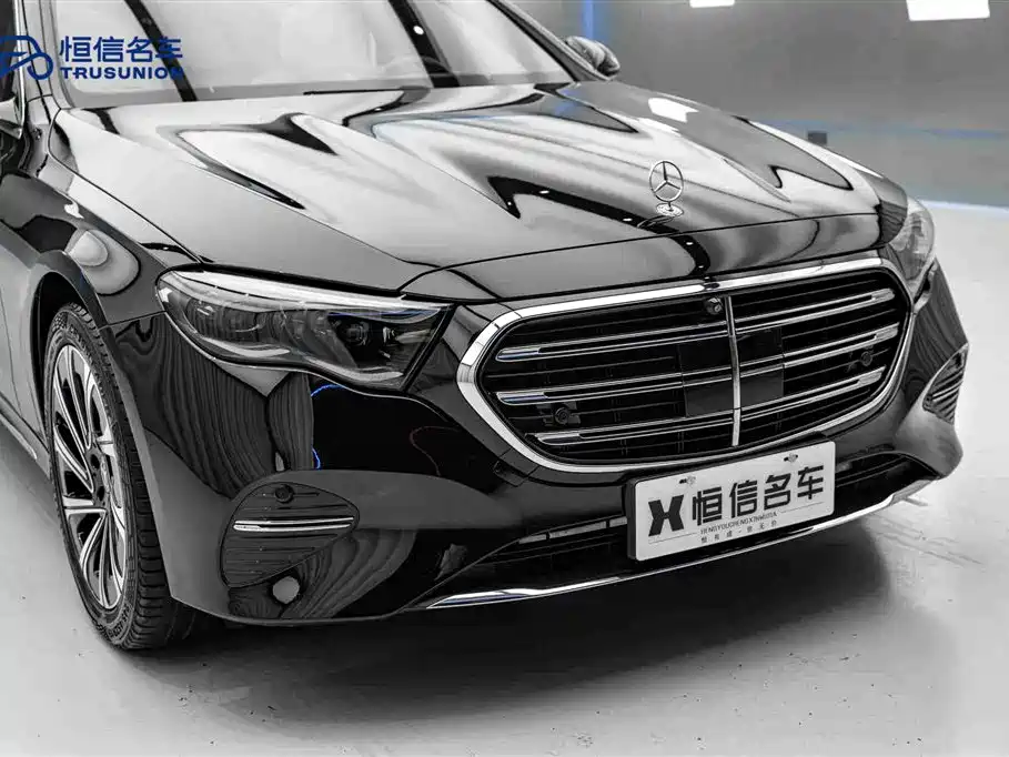 Mercedes-Benz E-Class 2024 Model E 300 L Luxury фото 9