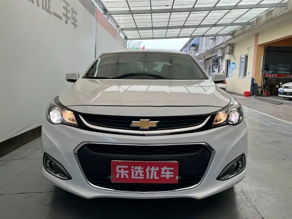 Chevrolet Malibu 2017 1.5T Automatic Luxury Edition фото 2