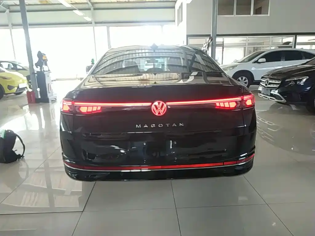 Volkswagen Magotan 2024 2024 380TSI DSG Luxury Edition (Daimai Package)