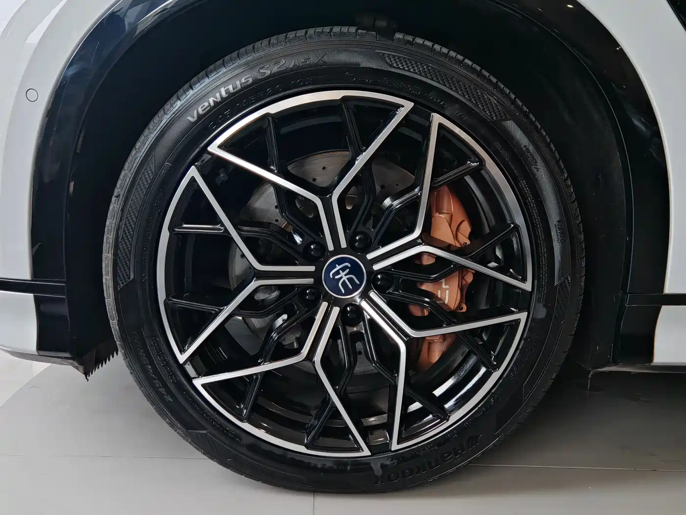 BYD Song L EV 2024 Model 602km AWD Excellence фото 9