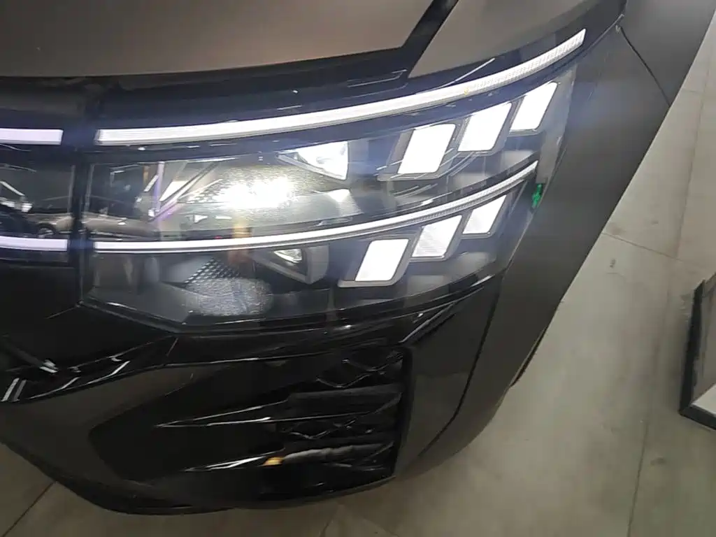 Volkswagen Teramont 2026 2025 Teramont Pro 450TSI 4WD Summit Edition