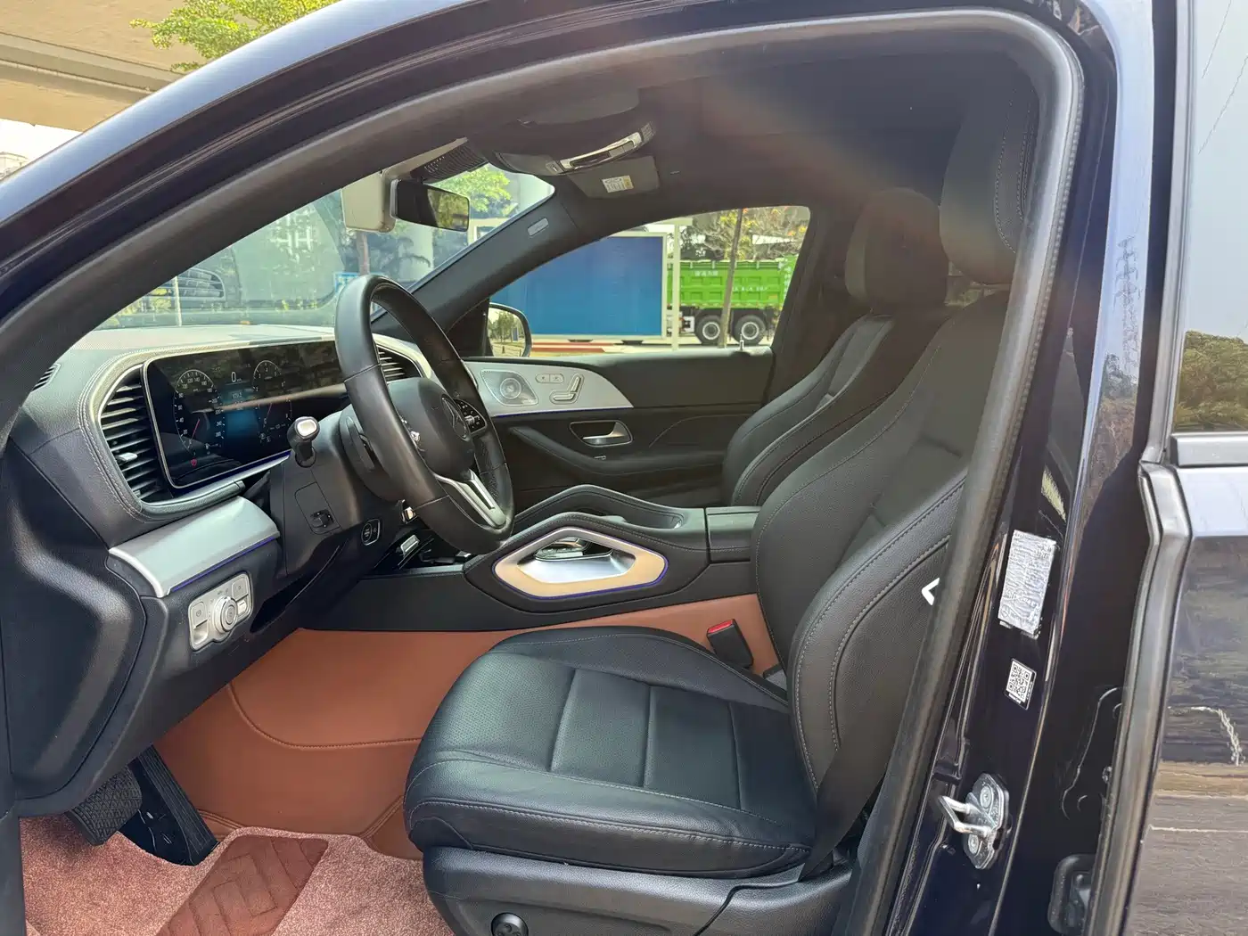 Mercedes-Benz GLE, миниатюра 10