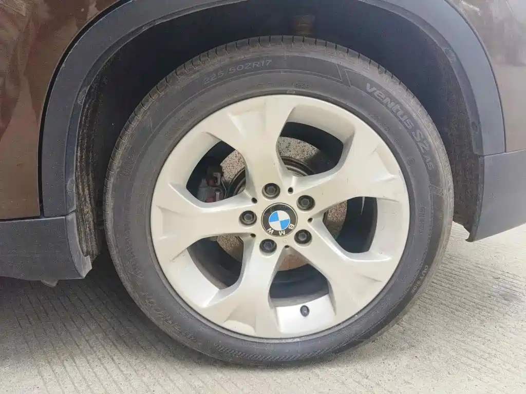 Фото 7 - BMW X1 (Import)