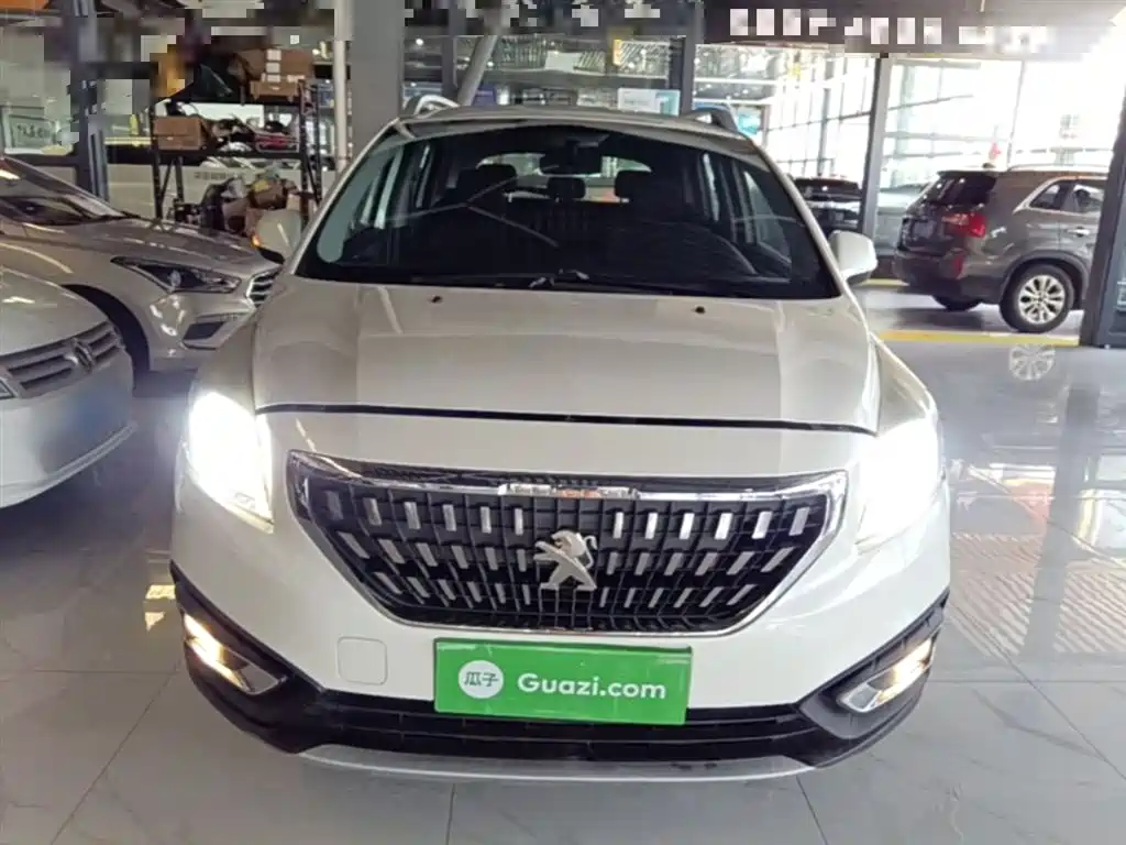 Peugeot 3008 2016 1.6THP Automatic Classic Edition фото 3
