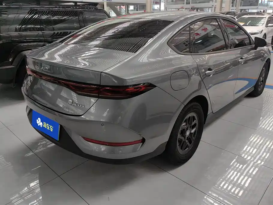 BYD Qin PLUS 2025 DM-i Smart Drive 55KM Leader фото 3