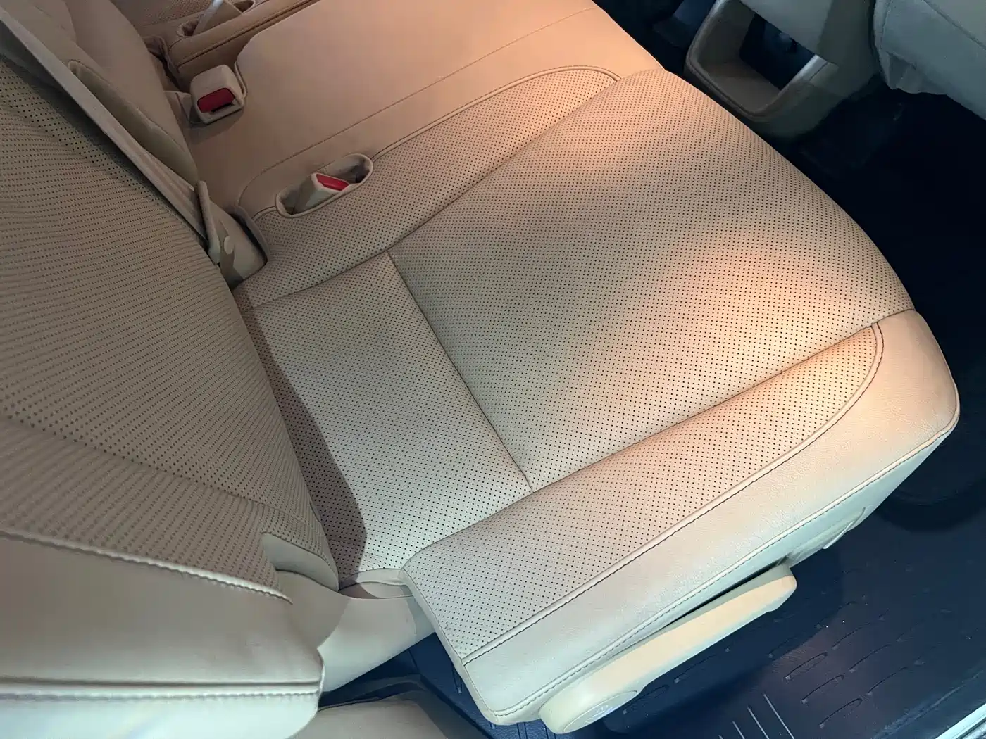 Toyota Highlander 2017 2.0T 4WD Premium 7-Seater фото 36