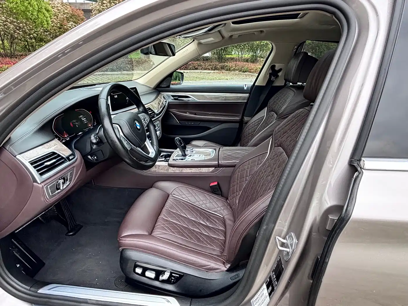 BMW 7 Series 2019 Facelift 740Li Leading Luxury Package фото 7