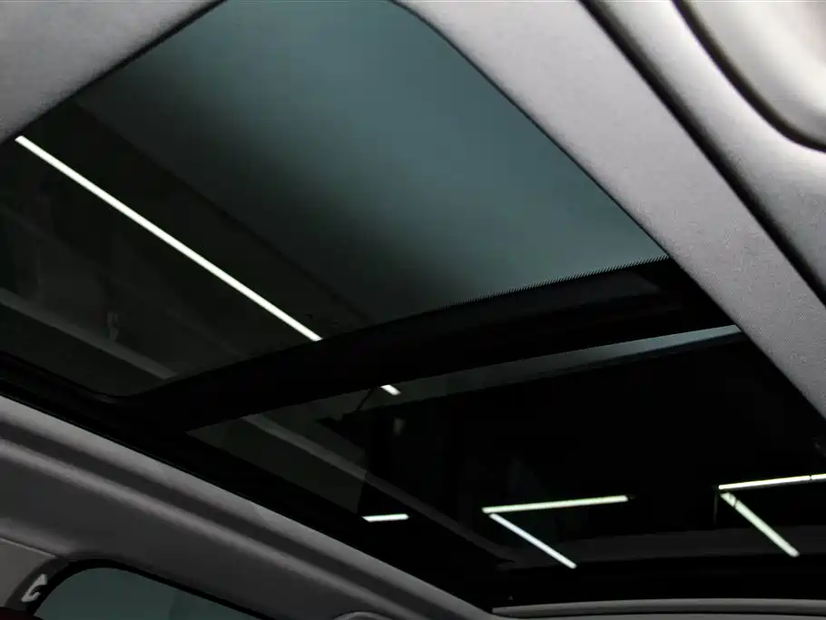BMW X5 2023 xDrive 30Li Premium M Sport Black Night Package фото 31