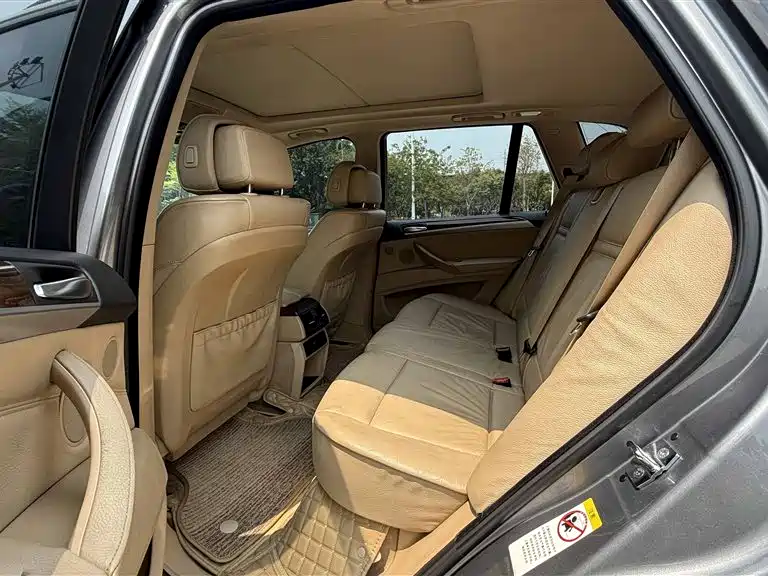 BMW X5 (Import) 2008 Model xDrive30i Luxury фото 5