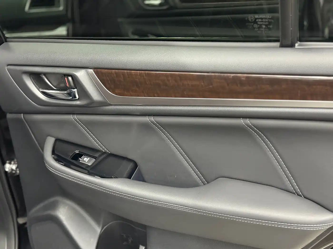 Subaru Outback 2017 2.5i Luxury Navigation Edition EyeSight фото 10