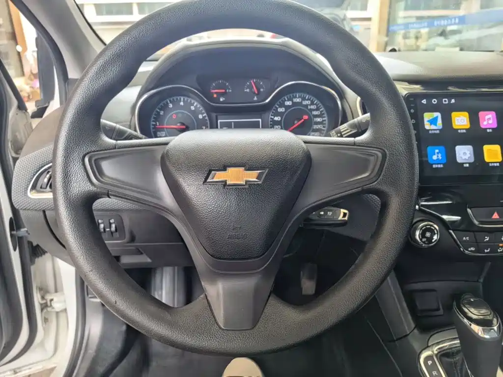 Chevrolet Cruze 2018 2018 320 Automatic Pioneer Sunroof Edition