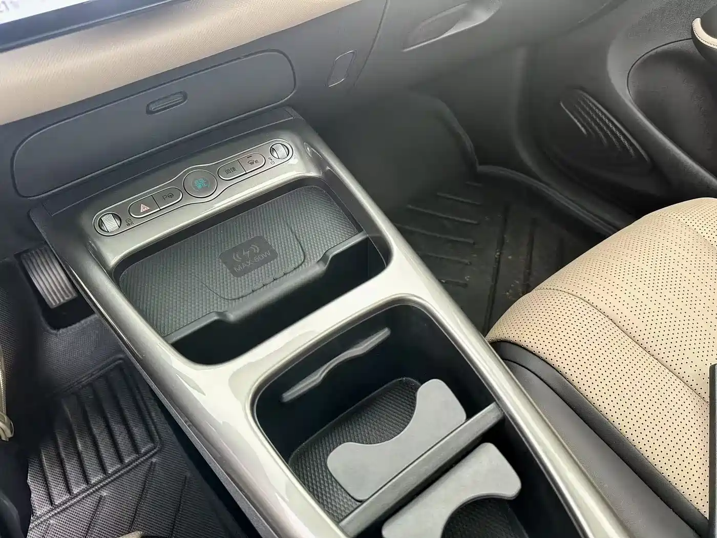 BYD Dolphin 2025 Smart Drive Edition 410km Fashion Version фото 16