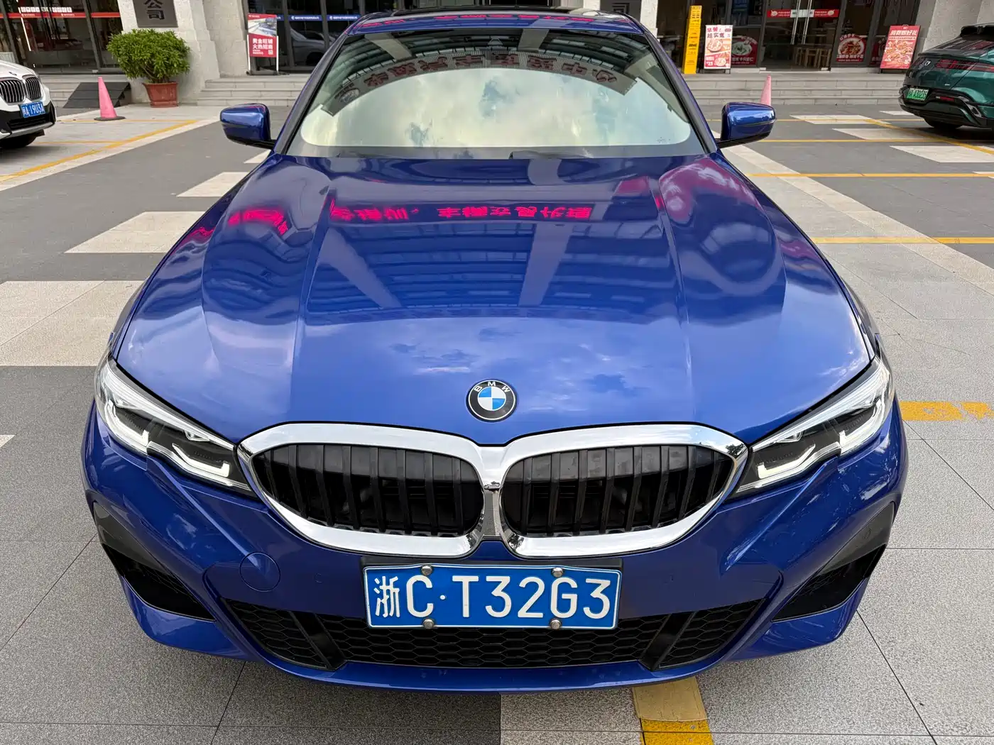 BMW 3-SERIES