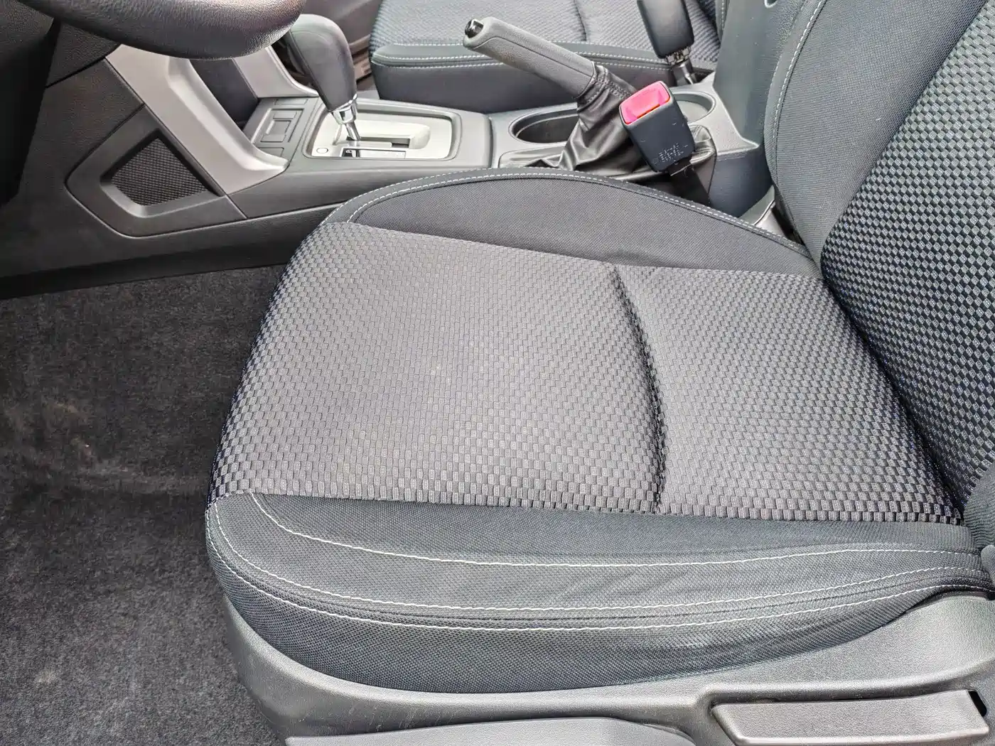 Subaru Forester 2014 2.0i Automatic Comfort Edition фото 8