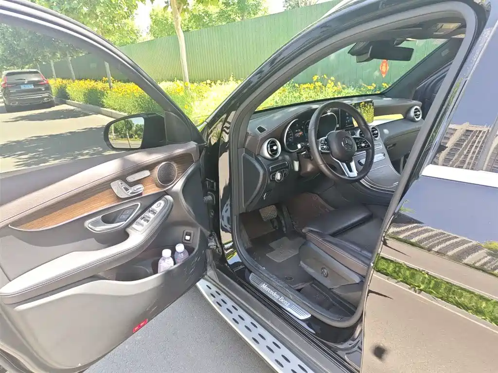 Mercedes-Benz GLC 2022 Facelift GLC 300 L 4MATIC Dynamic Collector's Edition фото 14